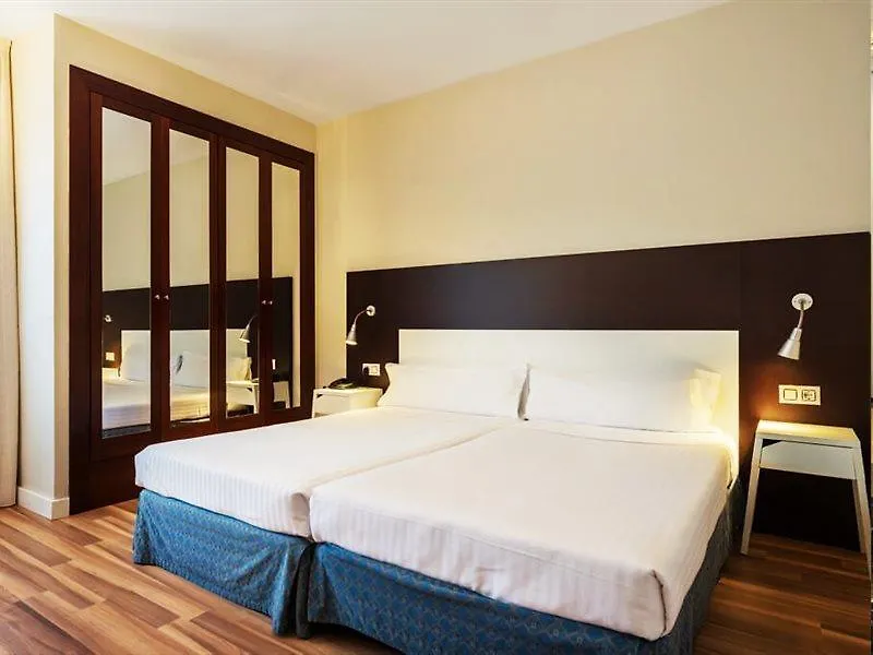 Arenas Atiram Hotel Barcelona España
